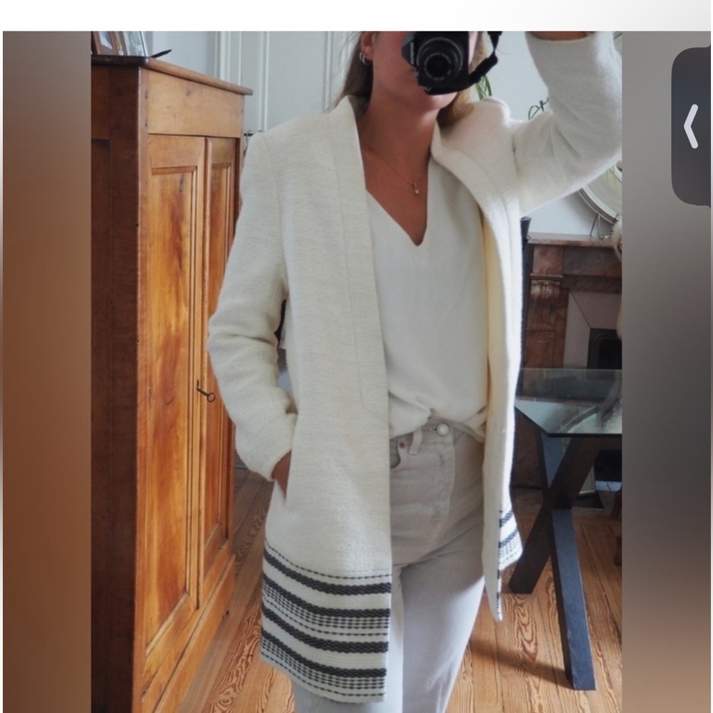 H&M ivory white texture woven blazer with black jacquard stripe border Size 2
